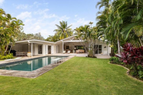 Upscale Kailua Getaway Steps to Swim Beach!